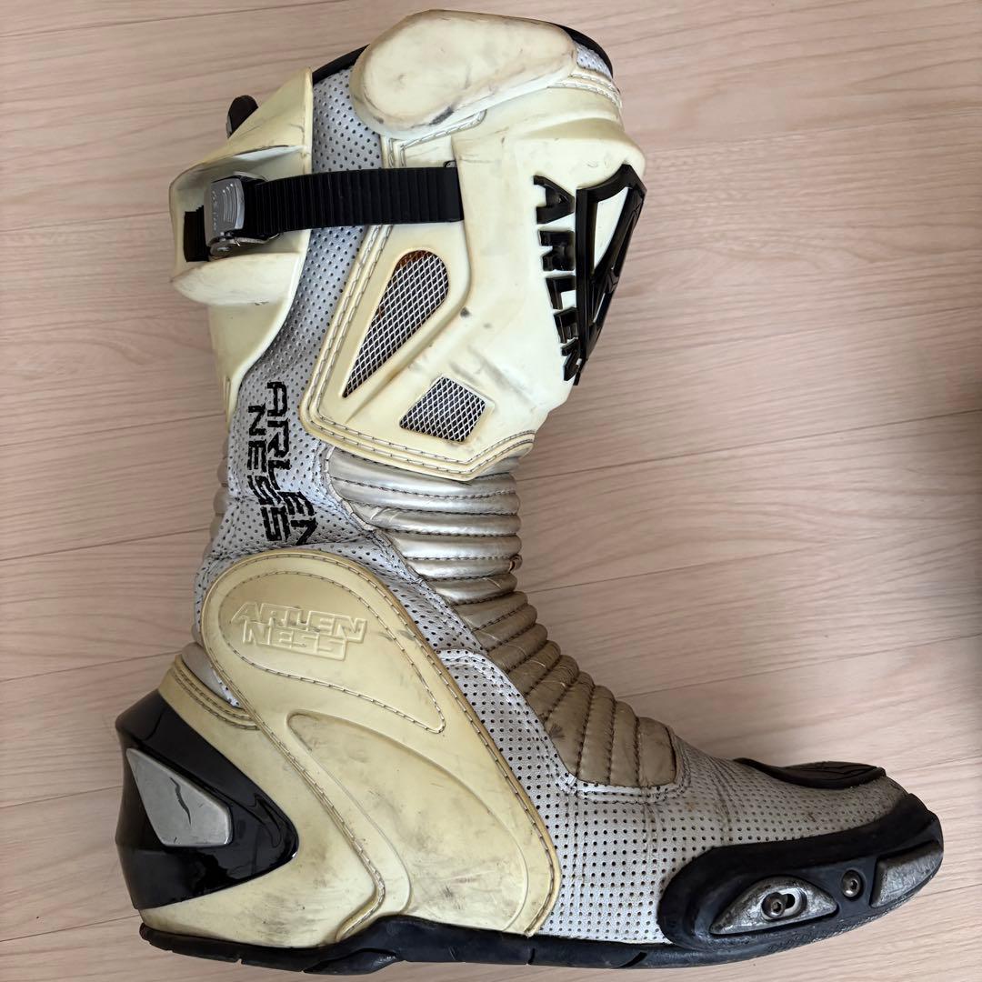 Arlen Ness レーシングブーツ 42サイズ ブラック×ホワイト
