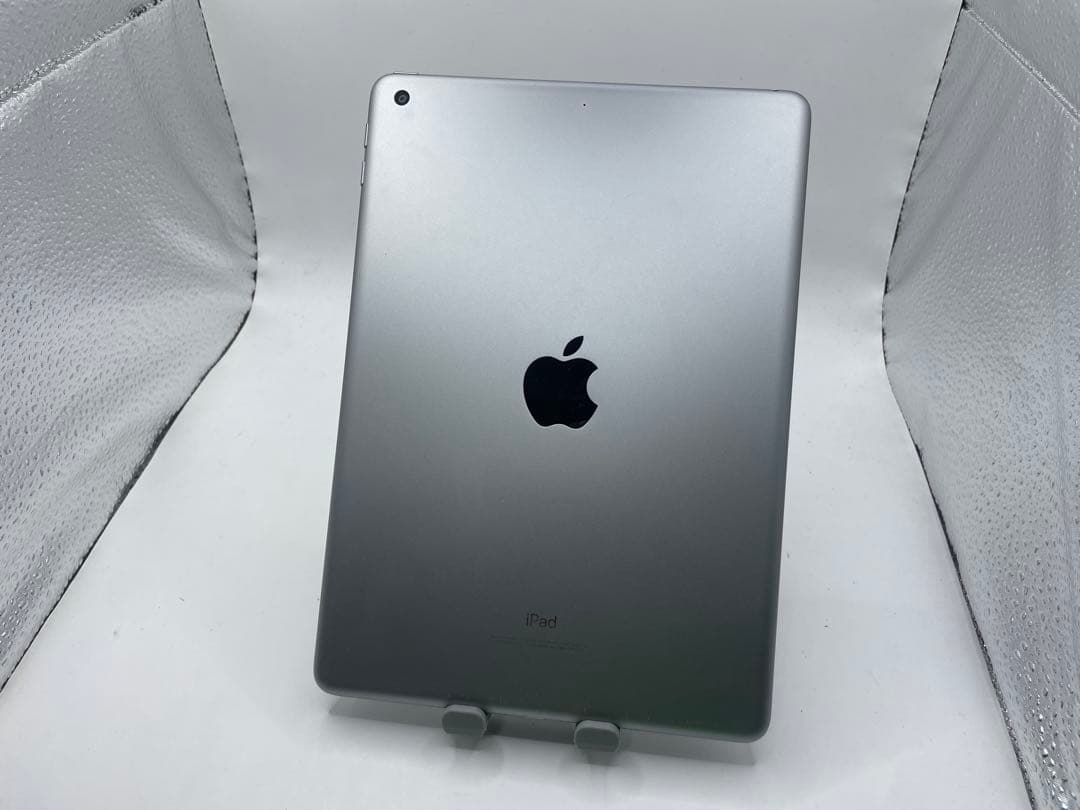 極美品 Apple iPad 第6世代 128GB wifiモデル #mn251