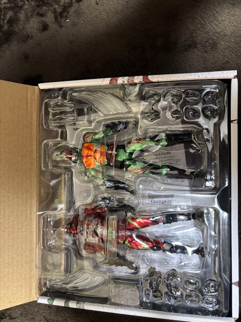 サクラ介S.H.Figuarts 仮面ライダーアマゾンズ オメガのみ