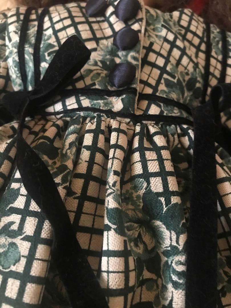 ポーセリアンドール　約50cm　　陶器人形