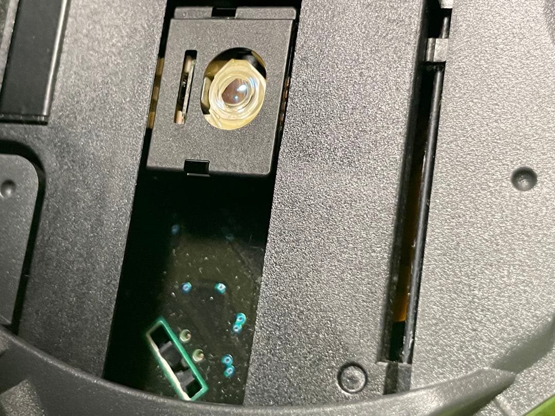 CD ウォークマン　音楽　流れる　SONY