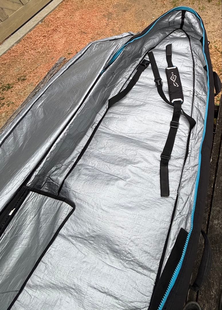 FCS サーフボードケース ホイール付き　中古