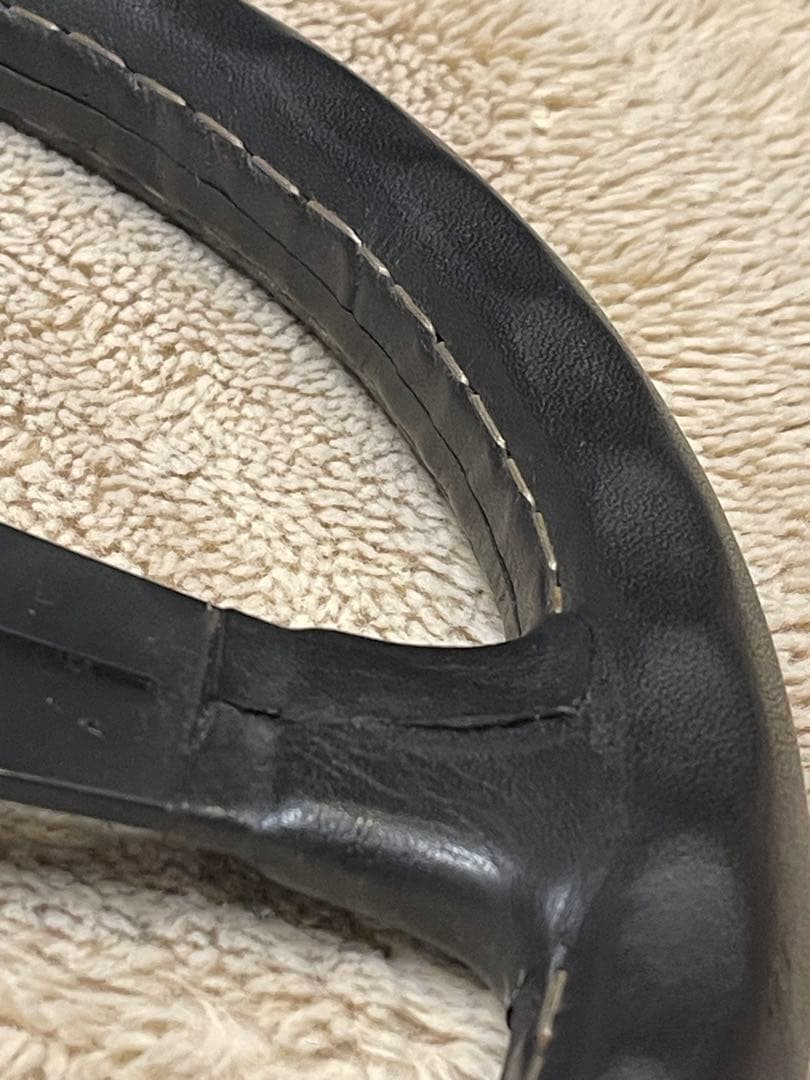 ナルディ　パーソナルステアリングホイール、クラシック360mmレザーモデル