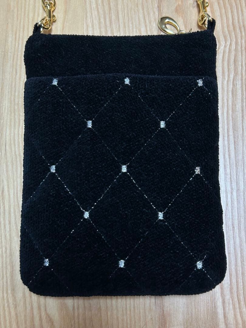 フェイラー　ユニ ブラック スマホショルダーバッグ