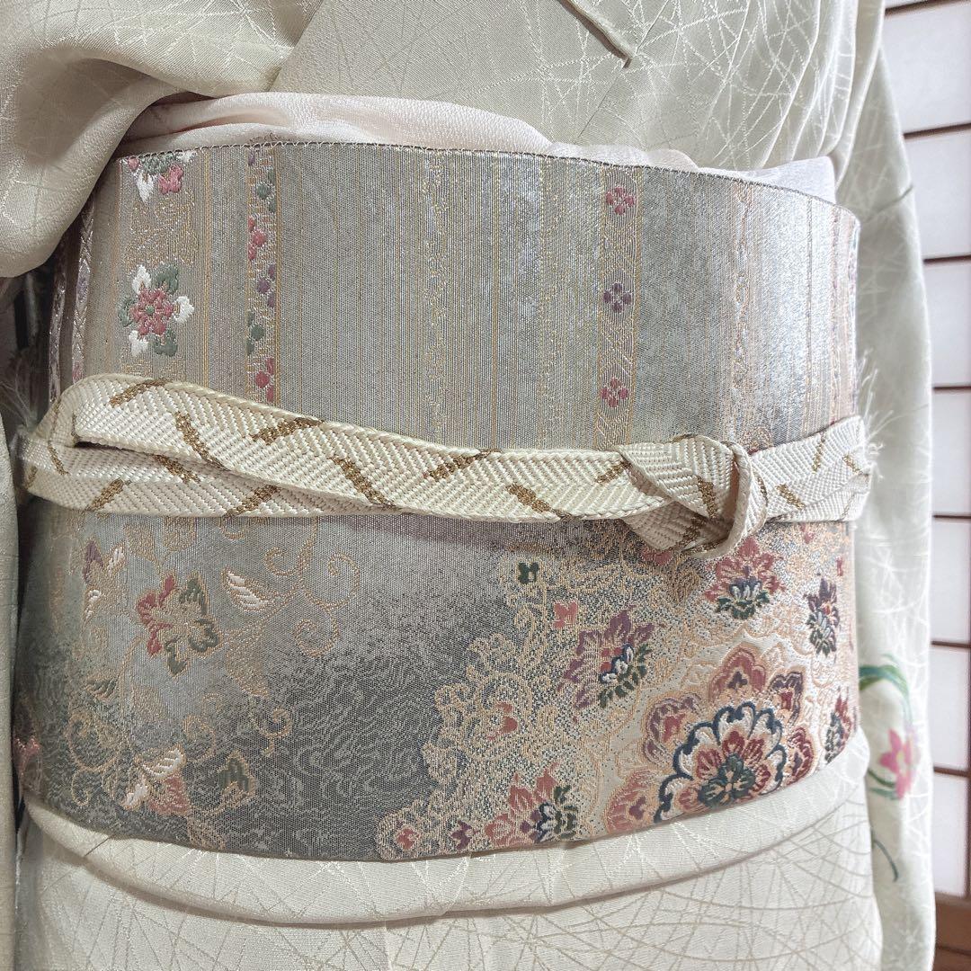 付け下げ　フルセット　着物　正絹　花丸文様　訪問着　上品可憐　共布有り　J4