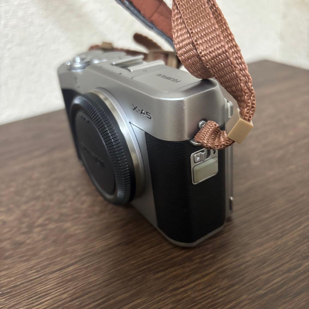 デジタルカメラ FUJIFILM X-A5