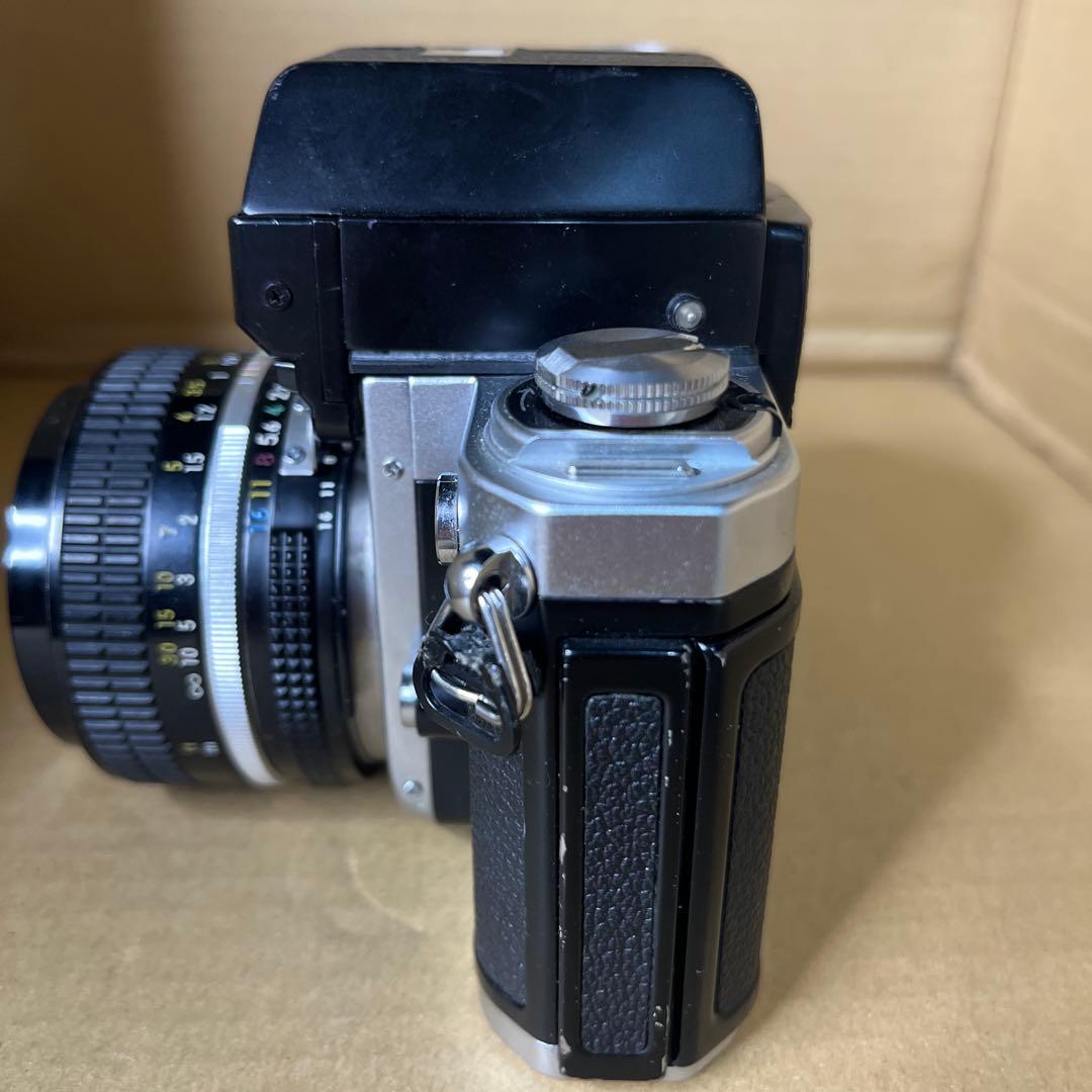 Nikon 一眼レフカメラ Nikkor 50mm レンズ付き