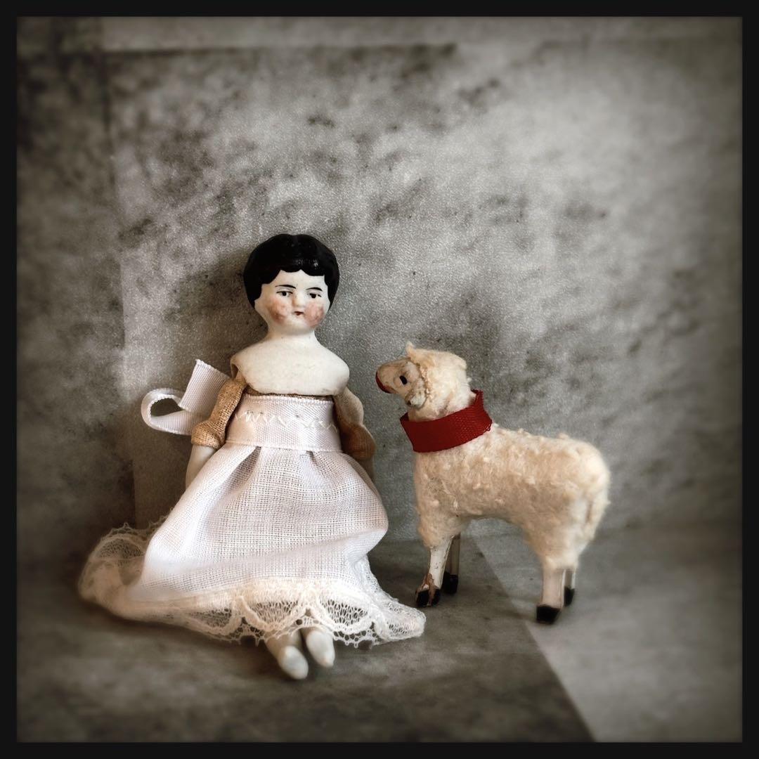 アンティーク 小さなチャイナヘッドドール　 ビスクドール