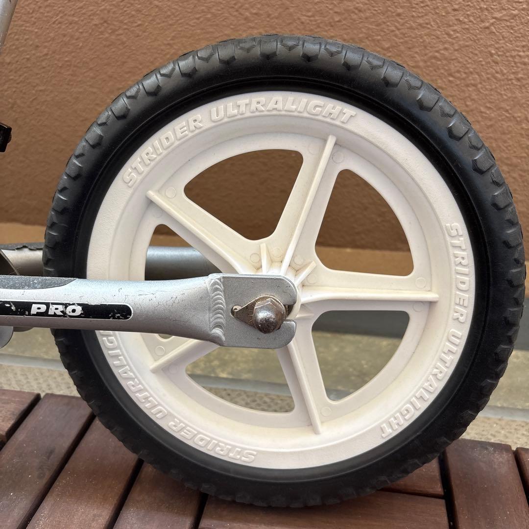 【本日最終値下げ‼️】　ストライダー　プロ　PRO 12インチ
