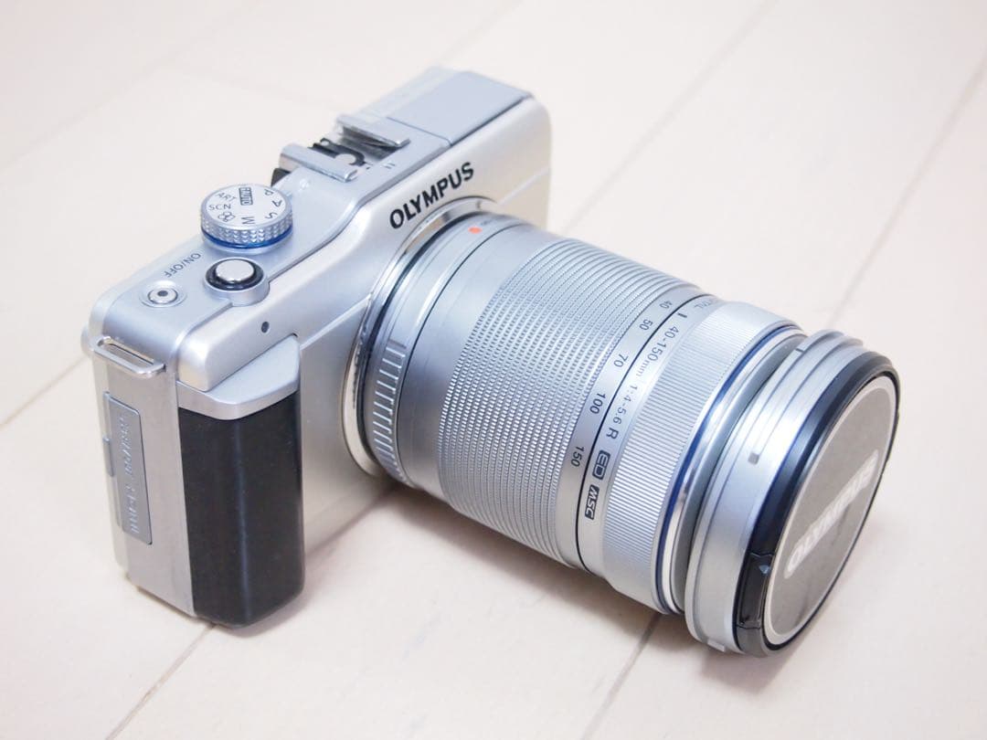 OLYMPUS PEN lite E-PL1 ミラーレス一眼デジタルカメラ