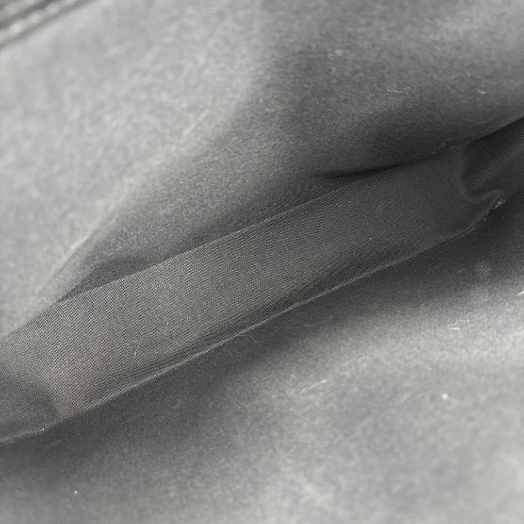 新品同様 ルイヴィトン エピ バサーノMM ブラック ビジネスバッグ メンズ