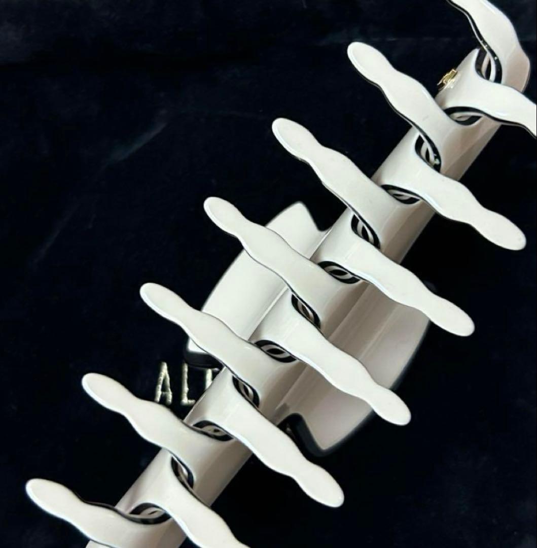 アレクサンドルドゥパリ　クリップ　Lサイズ