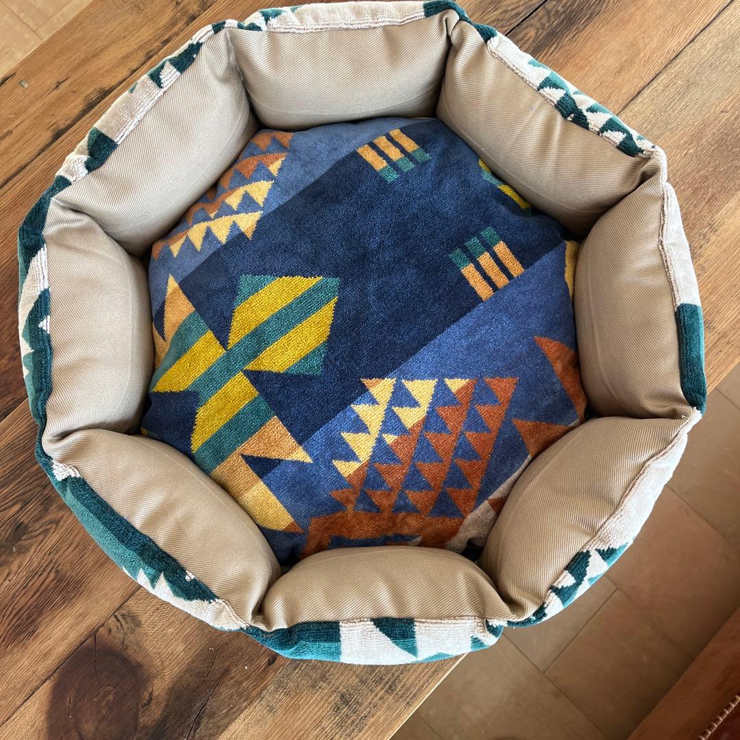 ペットベッド　ハンドメイド444 ペンドルトン　リメイク　猫ベッド　犬ベッド