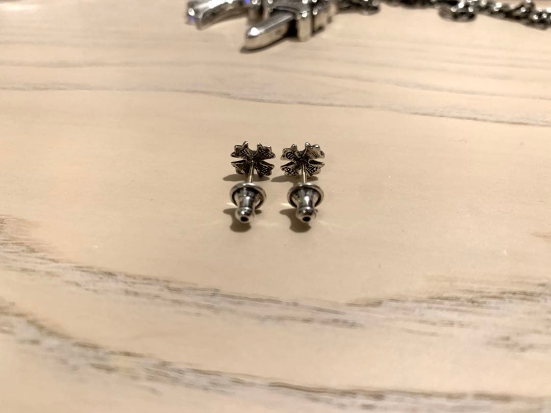 クロムハーツ　CHプラススタッドピアス