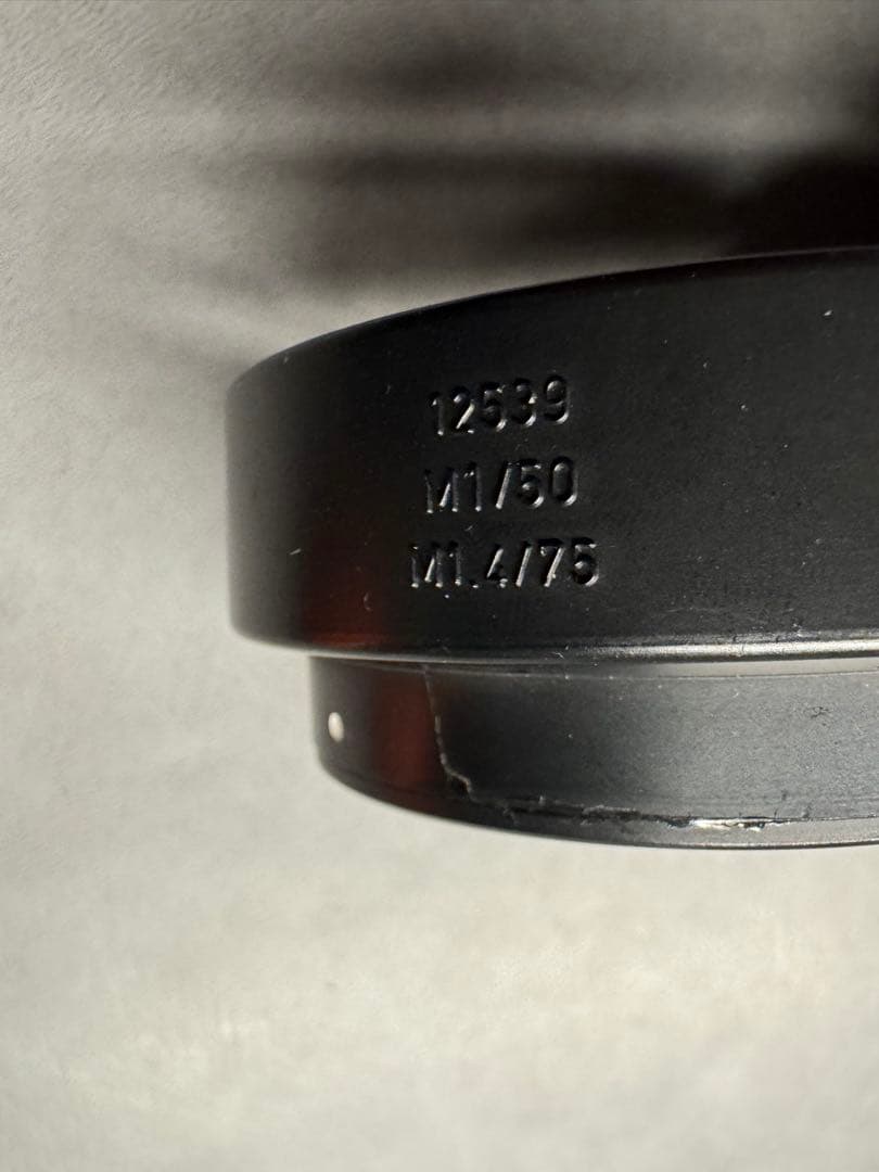 Leica summilux 75mm f/1.4 1st ライカ　＋ フード