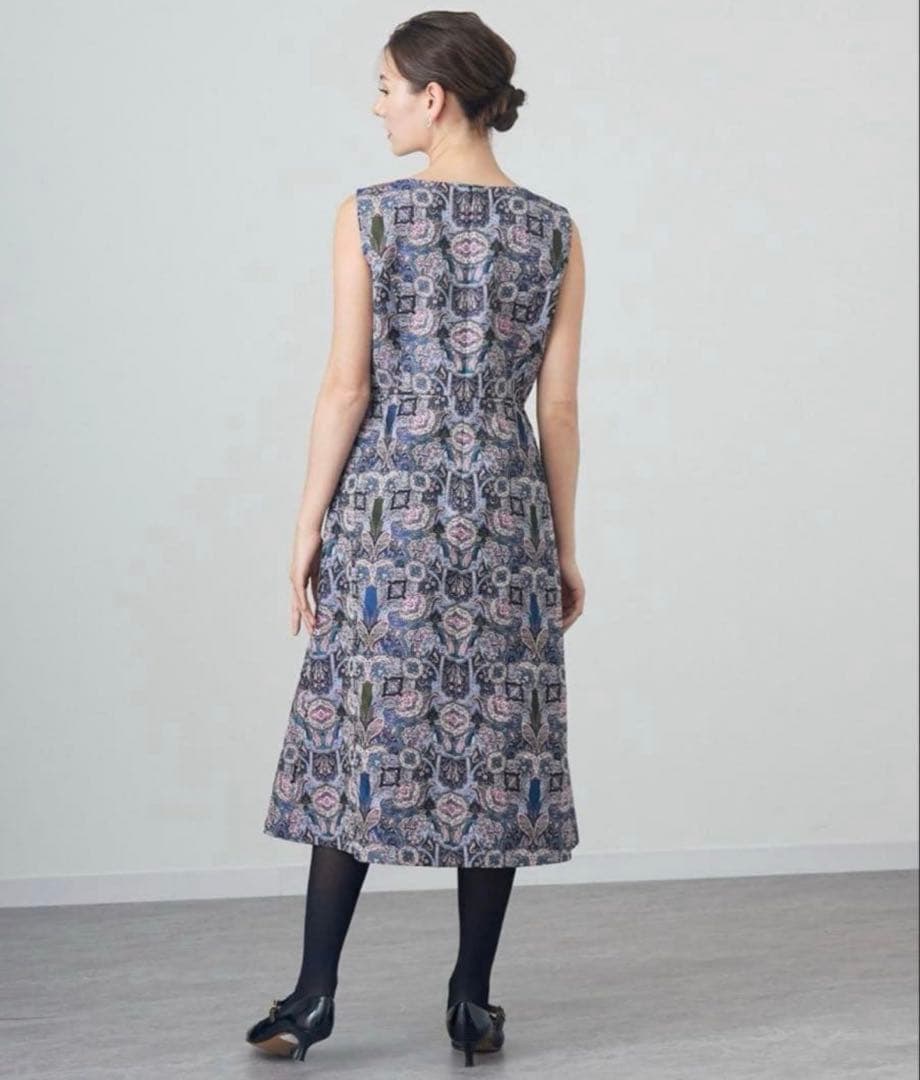 新品未使用品　アナイ タロットモチーフタック ワンピース