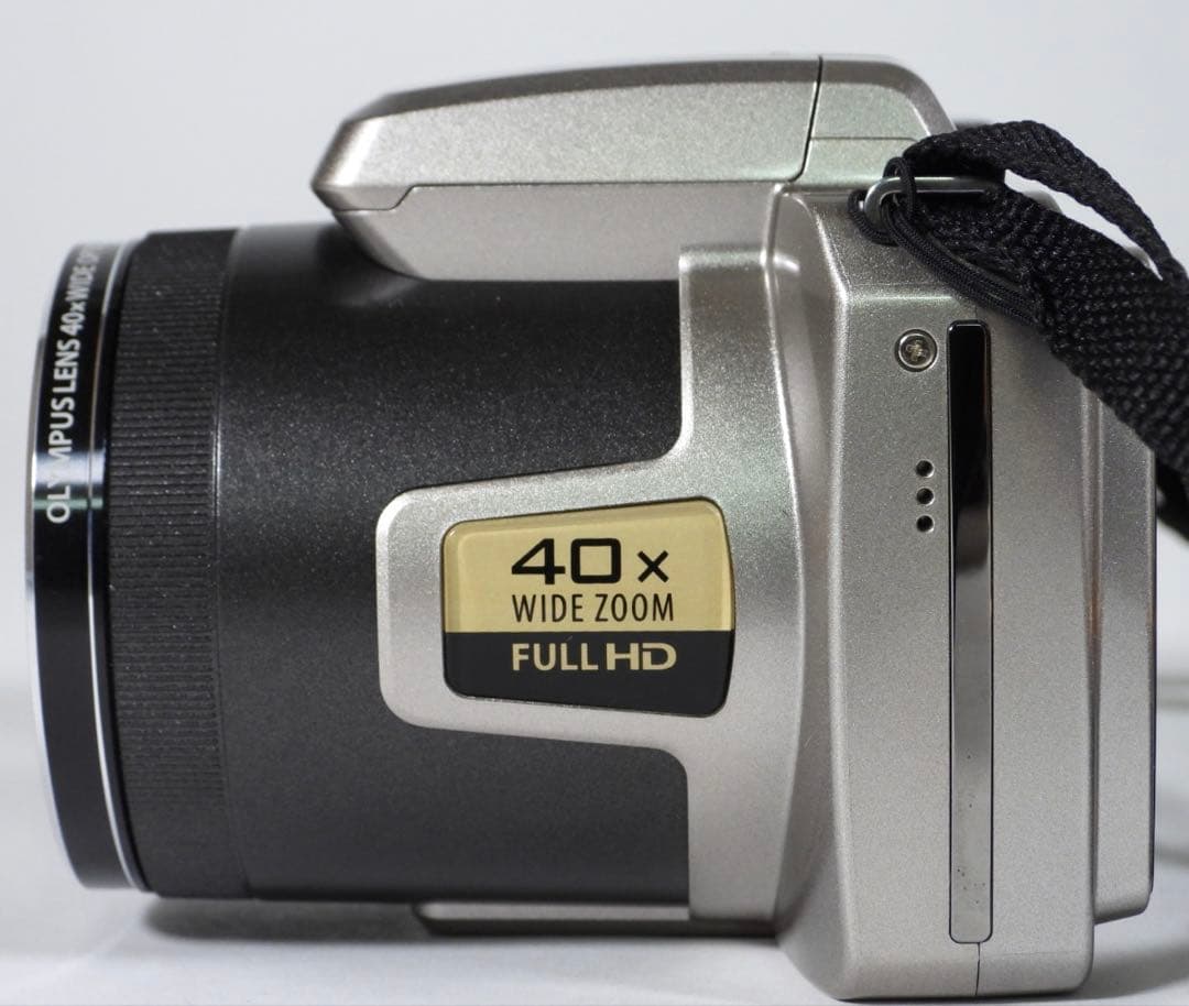 「美品」オリンパス デジタルカメラ STYLUS SP-820UZ シルバー