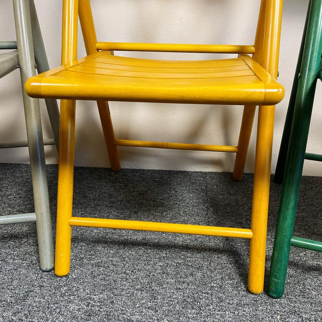 木製 折りたたみチェア 3脚セット カントリー調（グレー・イエロー・グリーン）