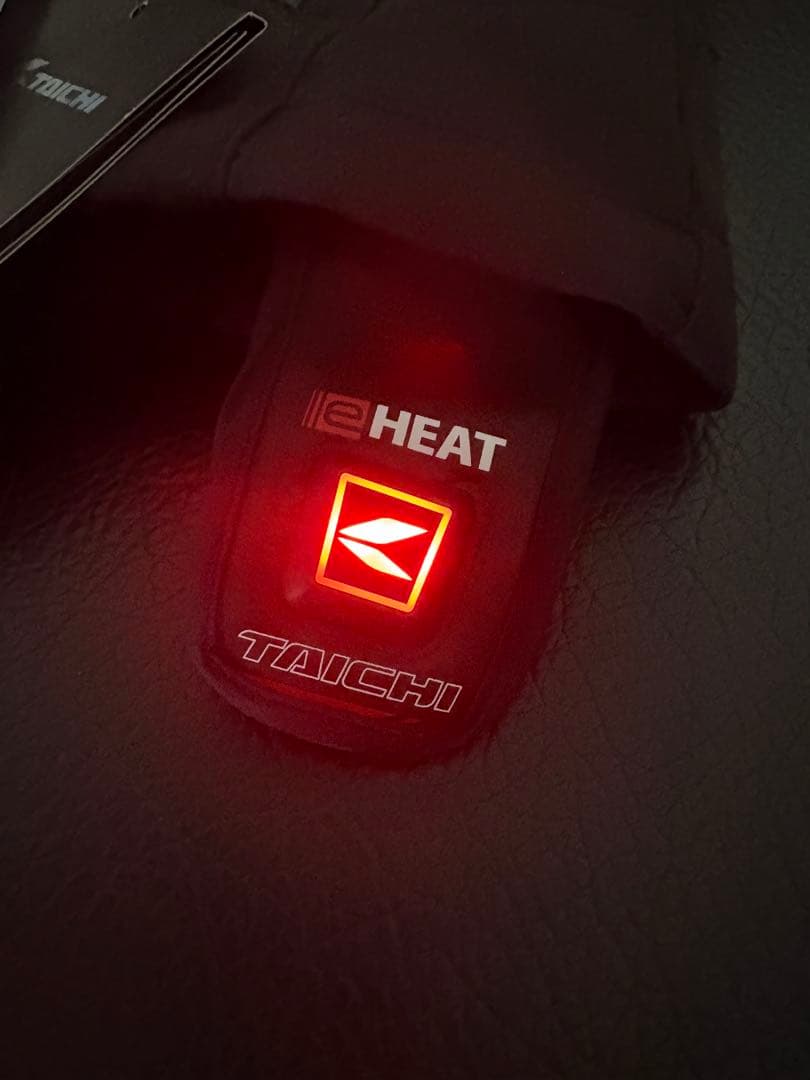 【お値下げ中】RS TAICHI e-HEAT インナージャケット　サイズWM