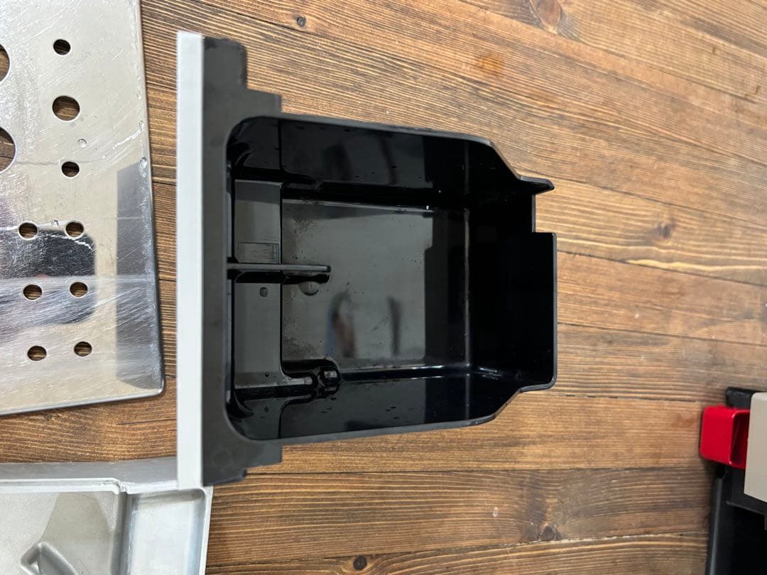 デロンギ 全自動エスプレッソマシン マグニフィカS ECAM22110SBHN