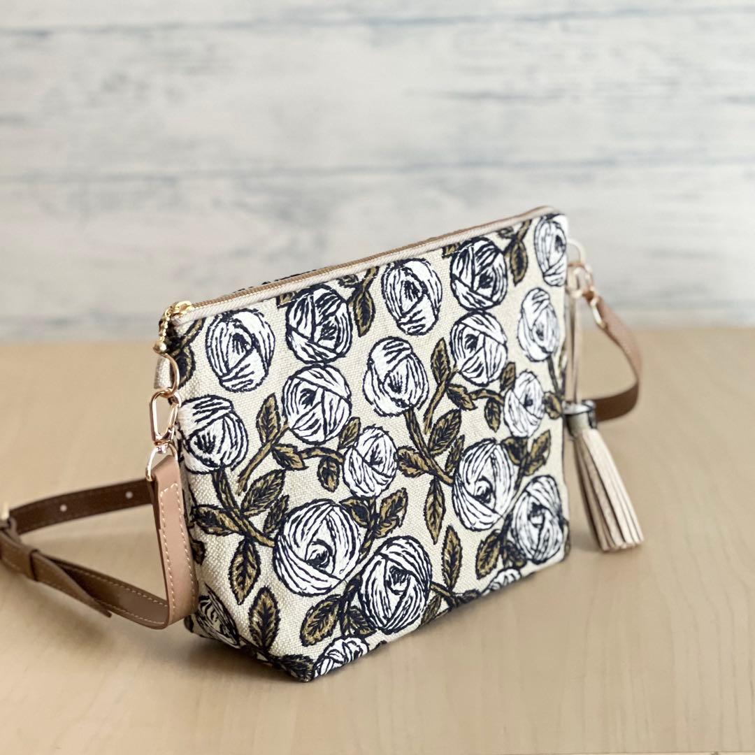 ミナペルホネン rosyショルダーバッグMB509-072