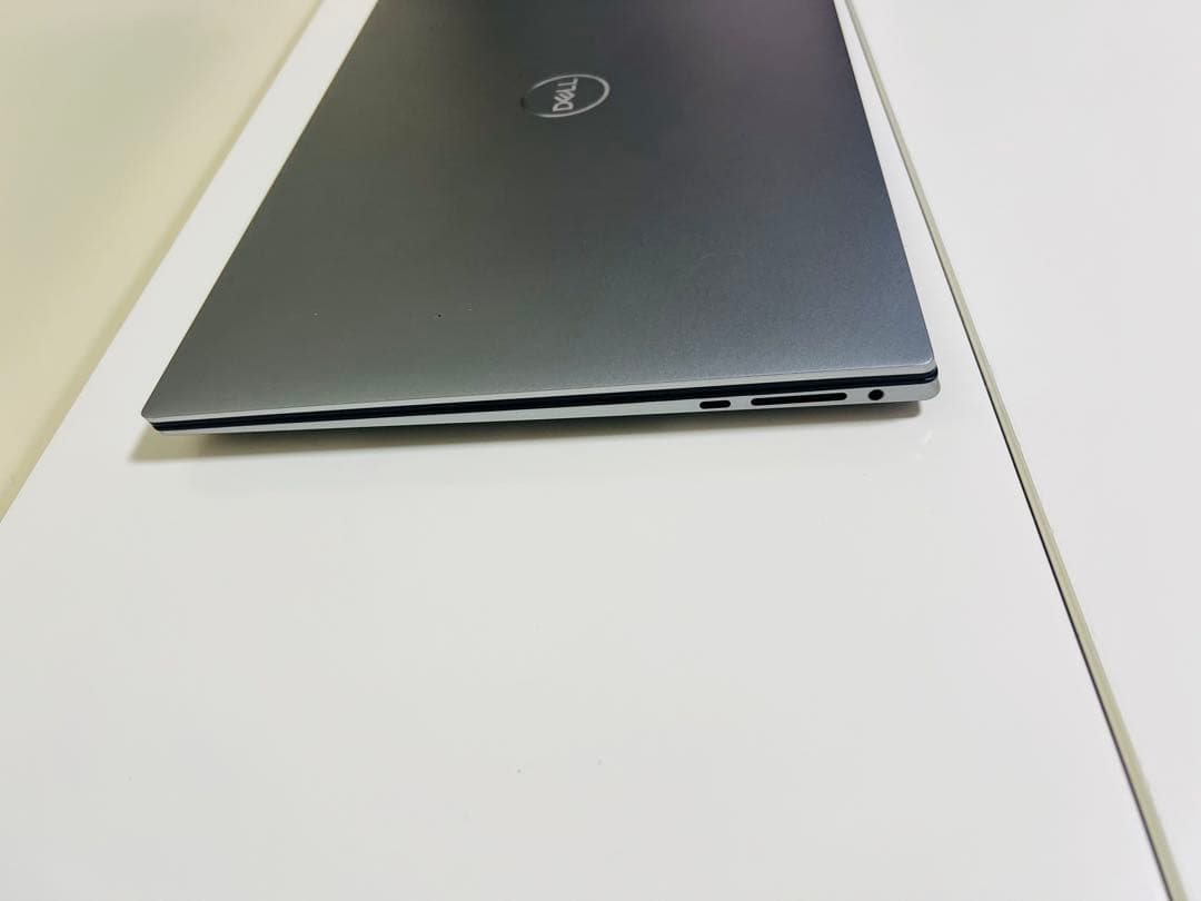 Windowsノート本体 Dell Precision 5550 Core i7/16GB/512GB