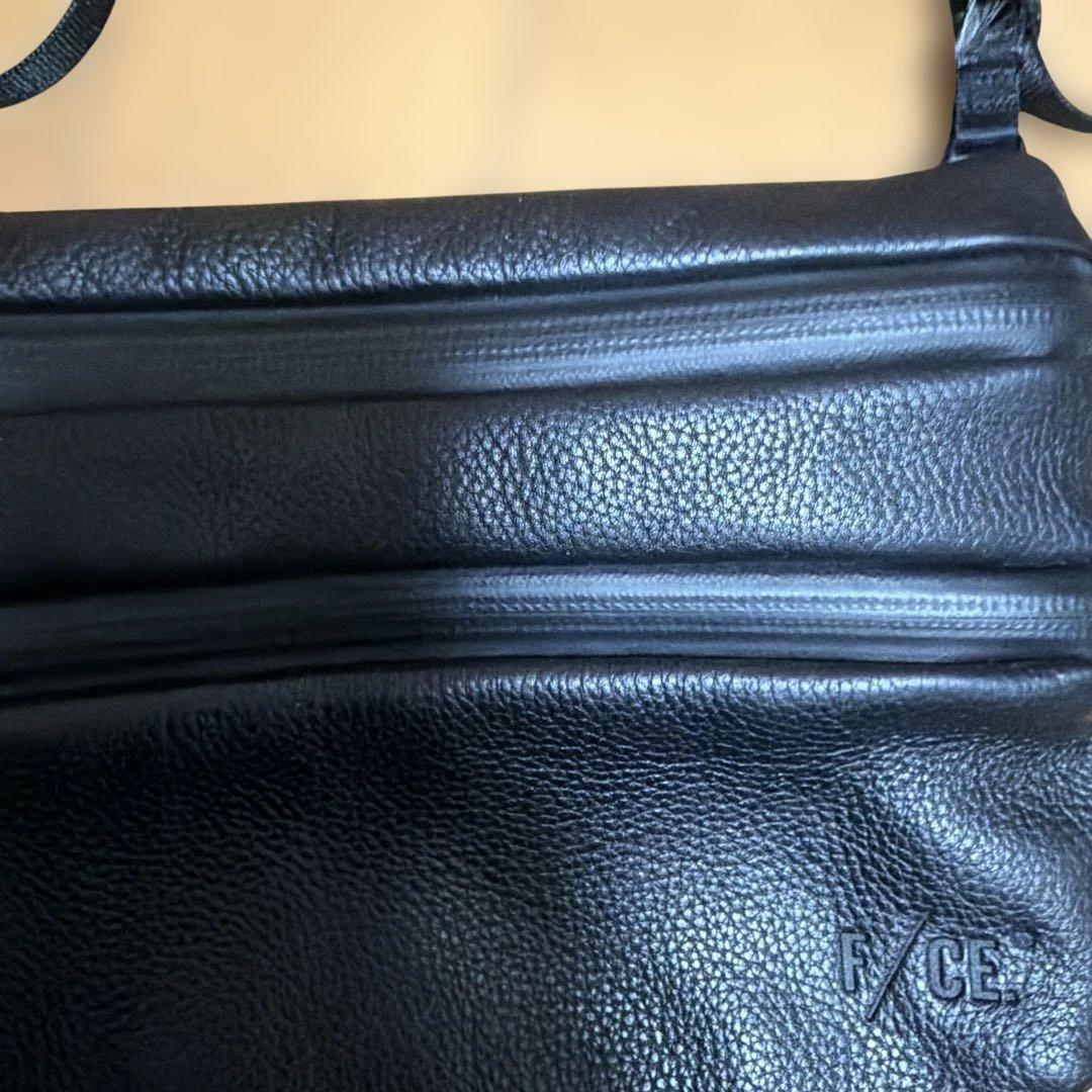 ®*️様 F/CE® ブラックショルダーバッグ