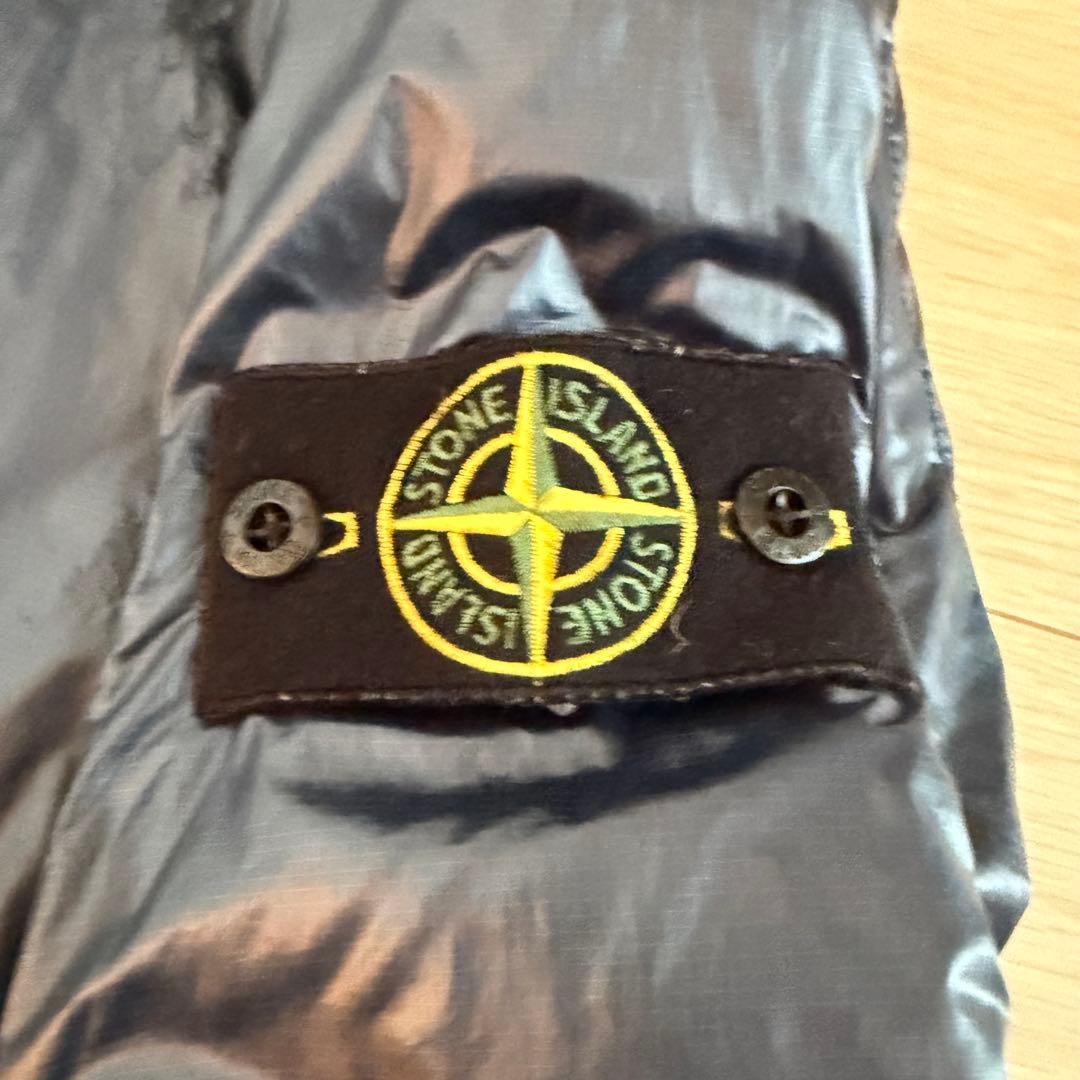 【送料込み❣️】Stone  ナイロンジャケット ネイビー