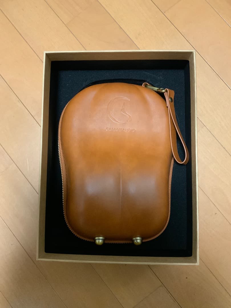 ヘッドホン Sendy Audio Aiva2