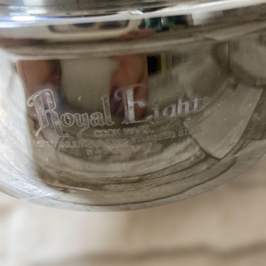  Eight ステンレス製両手鍋 中型 蓋付き２コートより一回り大きい