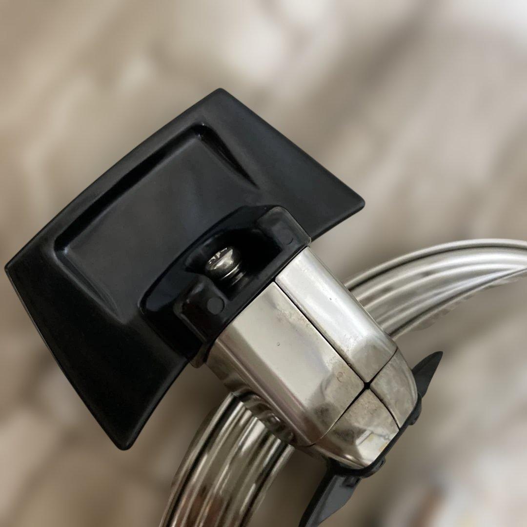  Eight ステンレス製両手鍋 中型 蓋付き２コートより一回り大きい