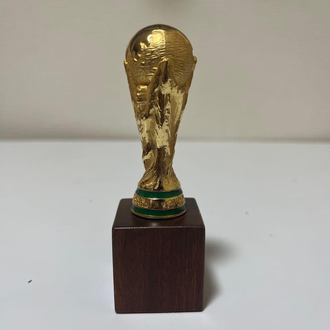 2010 FIFAワールドカップ 南アフリカ トロフィー オーナメント 記念