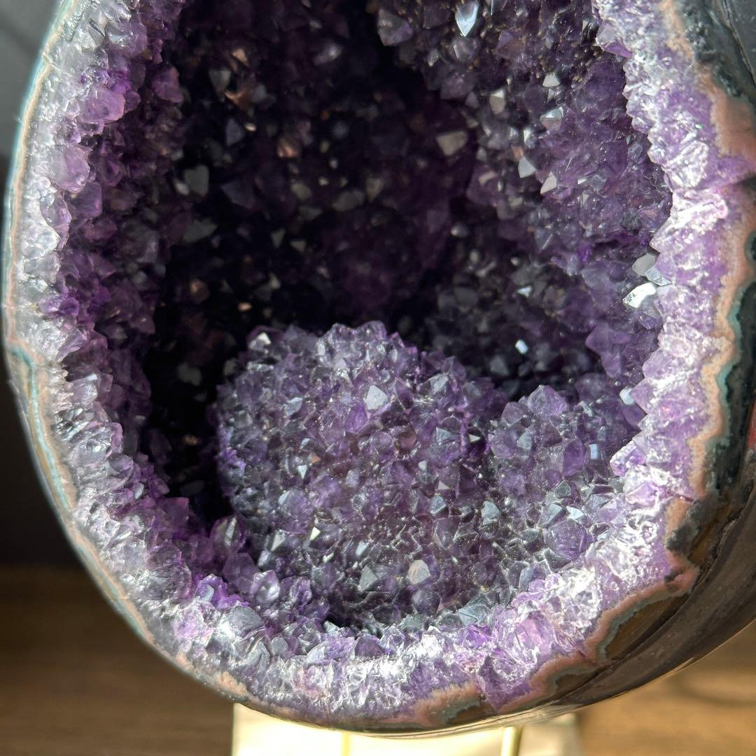 ブラジル産❣️天然石 アメジストの龍卵　ドーム　置物G.284