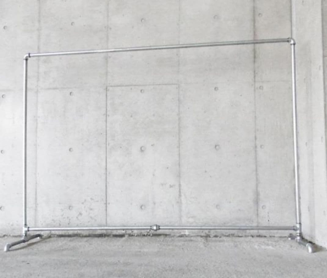 スチール製ハンガーラック　ガス管　アイアン