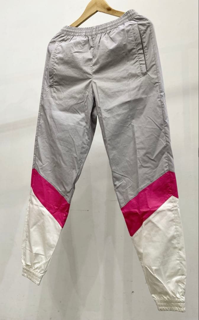 VETEMENTS ヴェトモン ALSTERMANN & THN ブレーカー