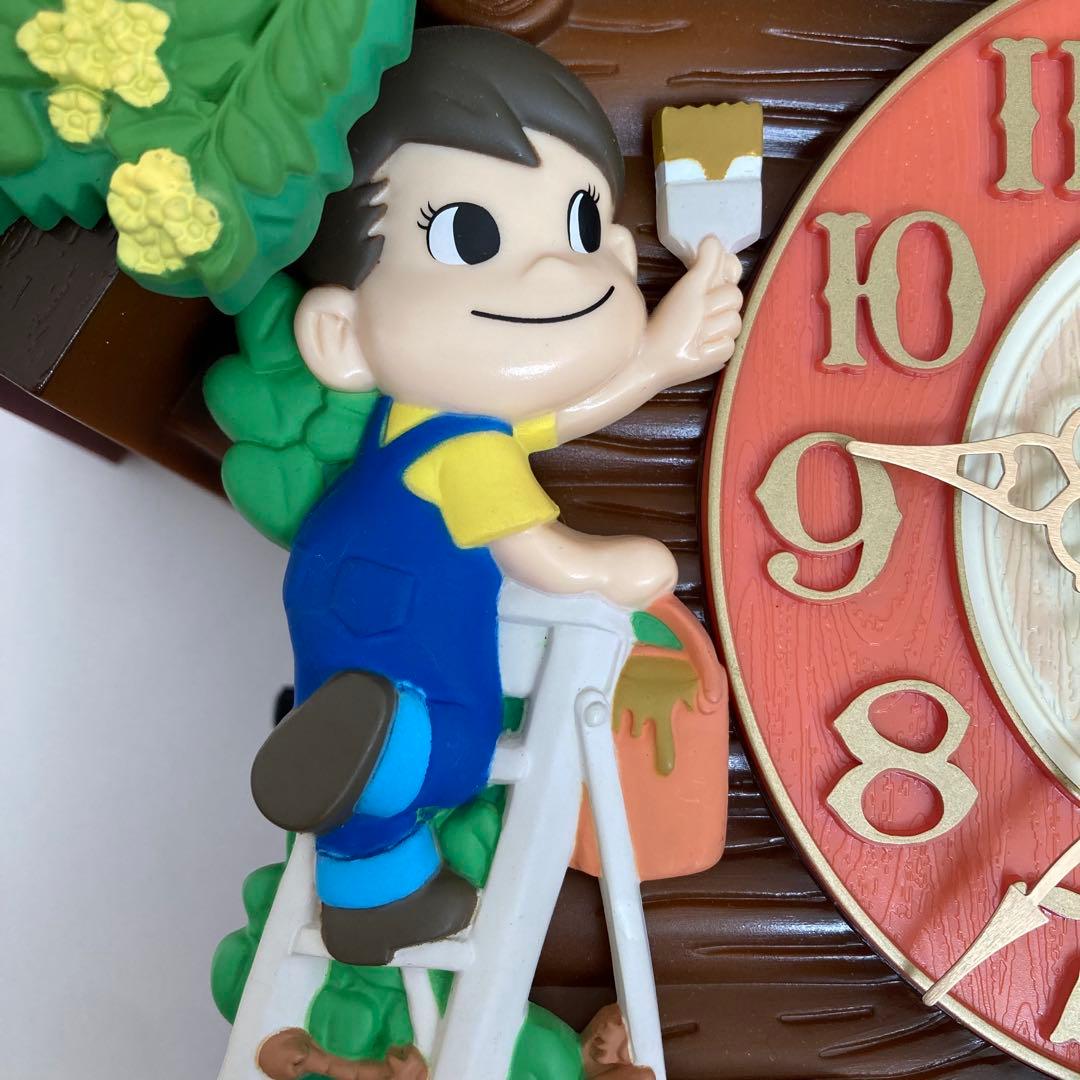 不二家　ぺこちゃん　非売品　壁掛け 時計 時報　振り子　レトロ　電池式 赤