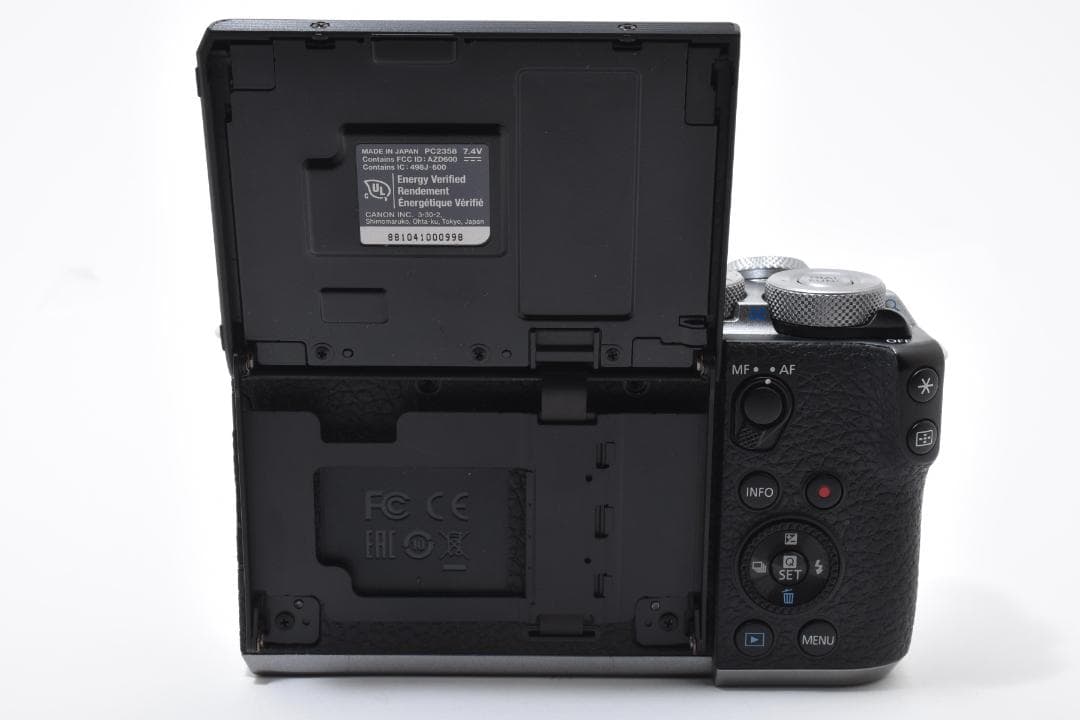 超美品 キヤノン EOS M6 Mark II ミラーレスデジタルカメラ