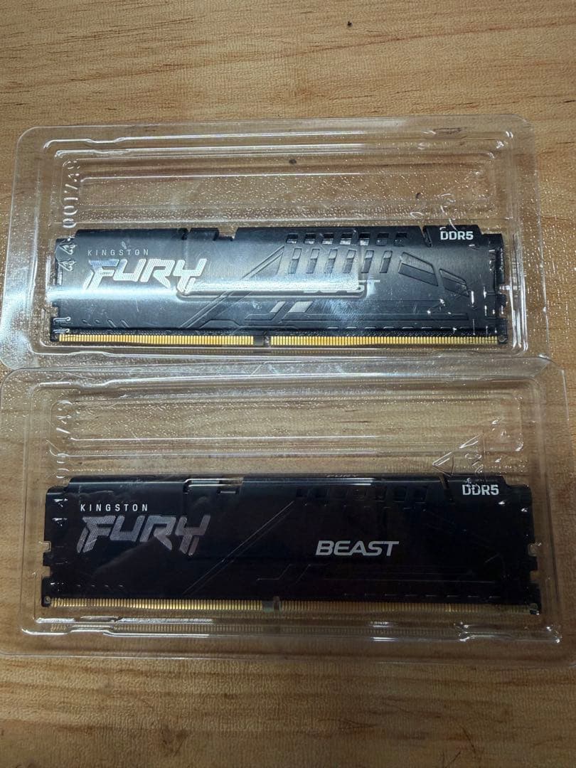 メモリー 32GB Kingston FURY Beast DDR5 5600MHz