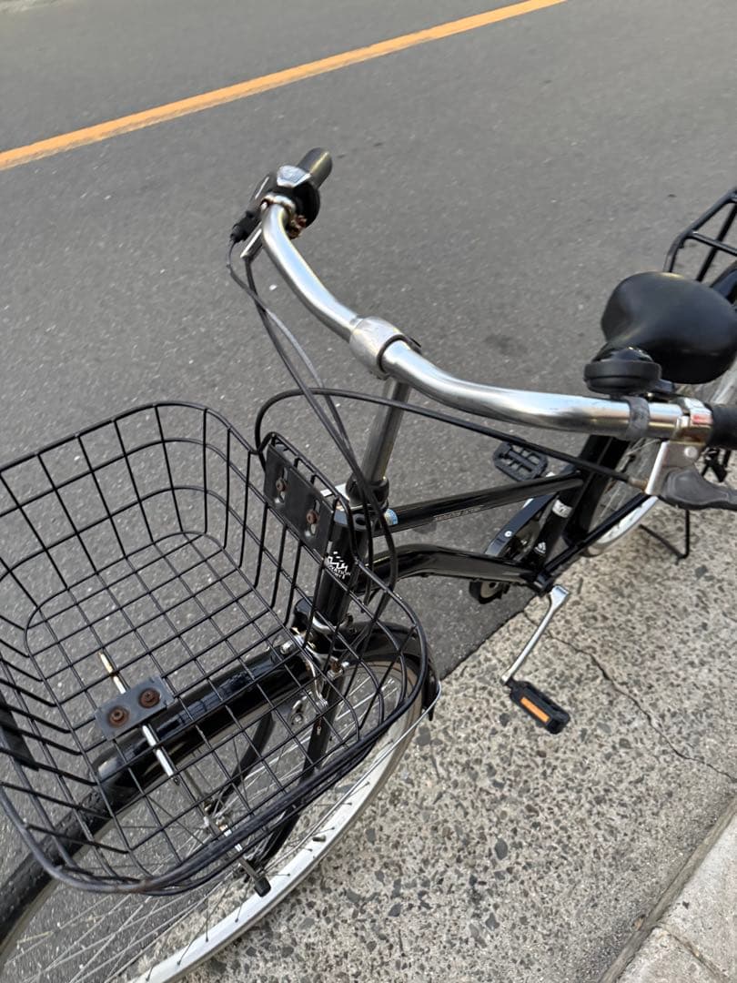 175 自転車 大阪市 【引取り限定】 美品 26インチ 変速付き