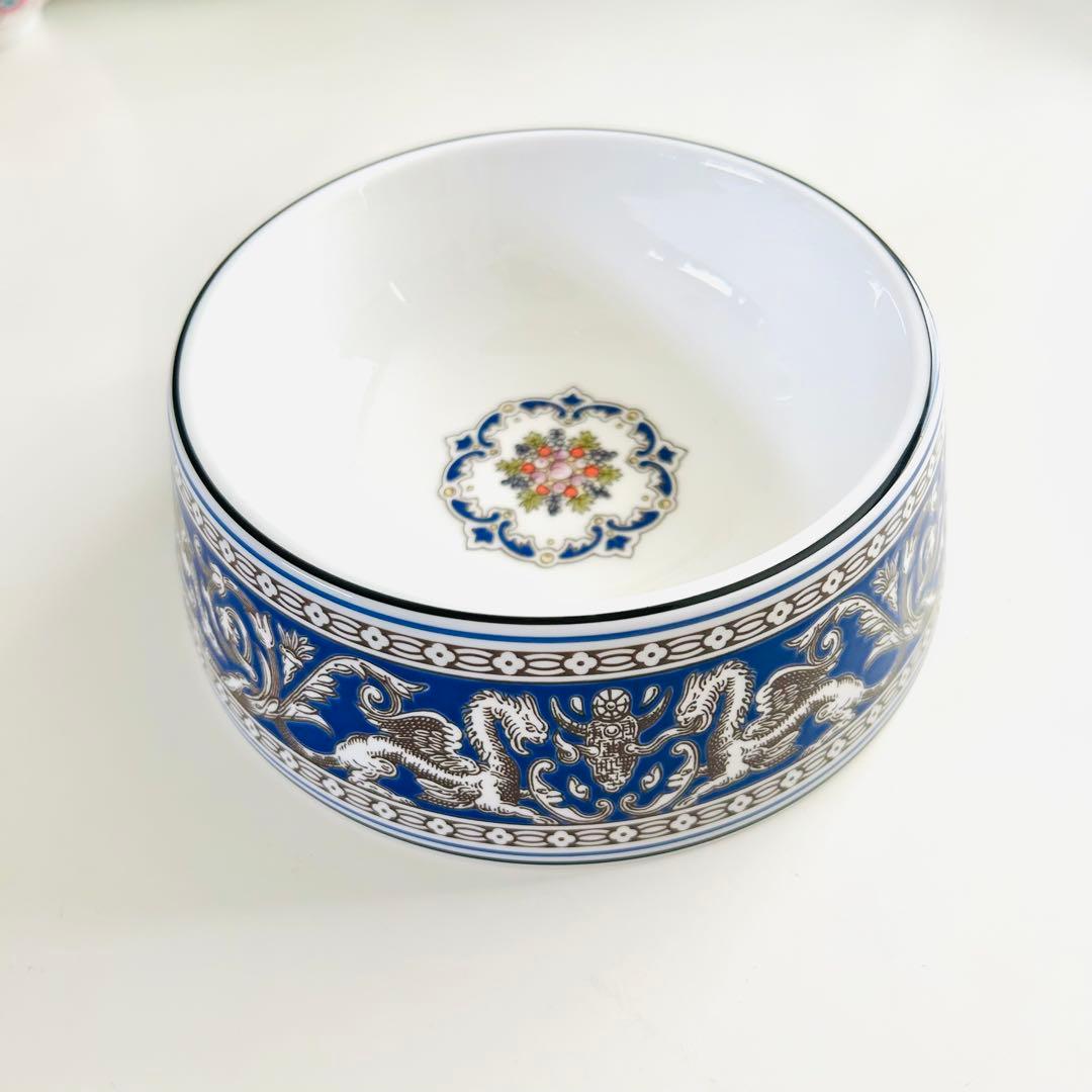 新品ウェッジウッド フロレンティーン ペットボウル フードボウル 水飲み 犬猫