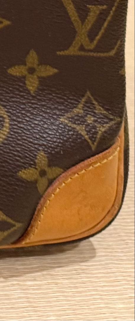 Louis Vuitton モノグラムショルダーバッグ ナイルヴィトン