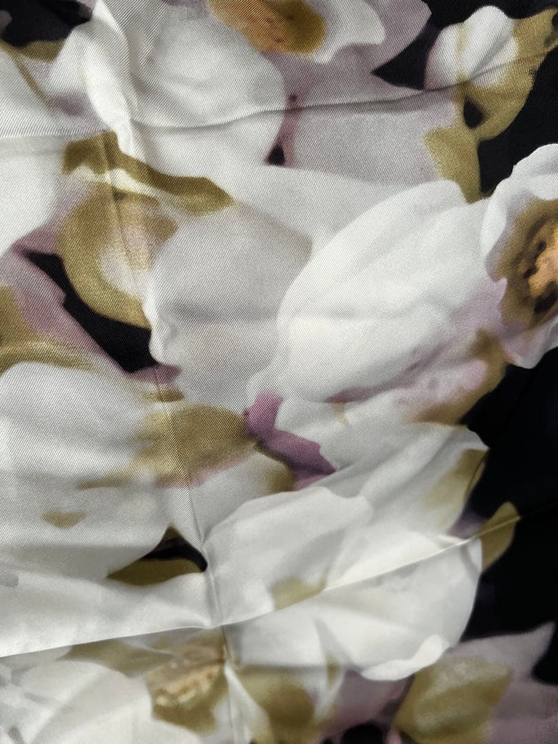 シャネル大判スカーフ