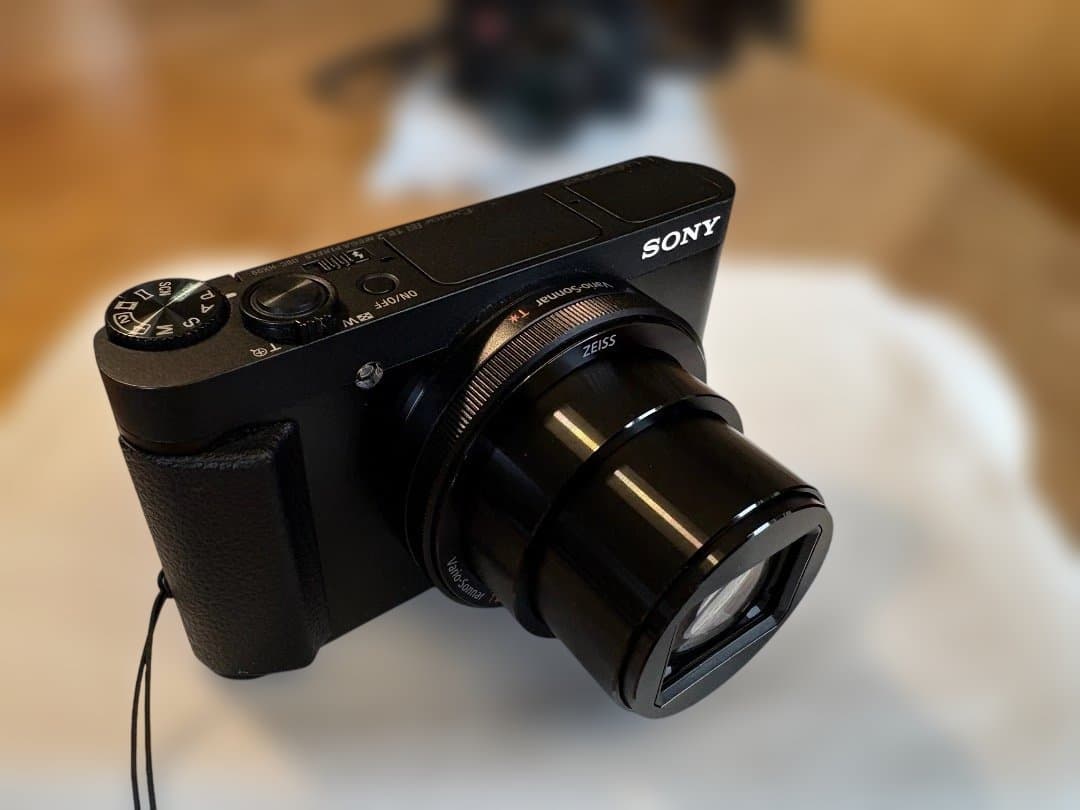 SONY 30倍ズームレンズ内蔵 DSC-HX99