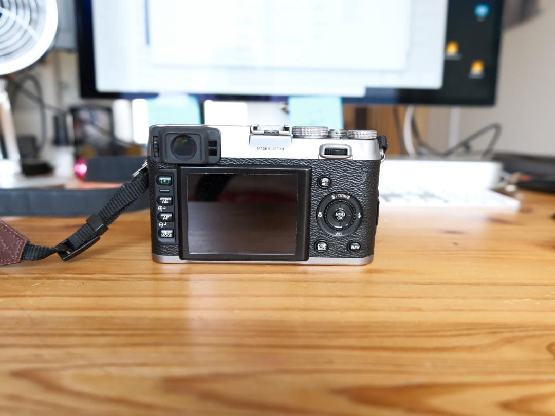 Fujifilm X100 【純正付属品多数あり】