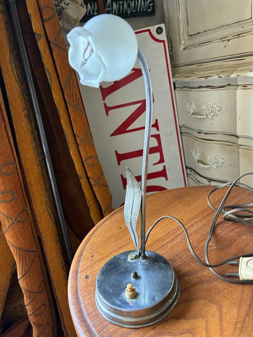 青柳アンティーク　デスク　ランプ　ベッドサイド卓上　ランプ　スズラン　レア