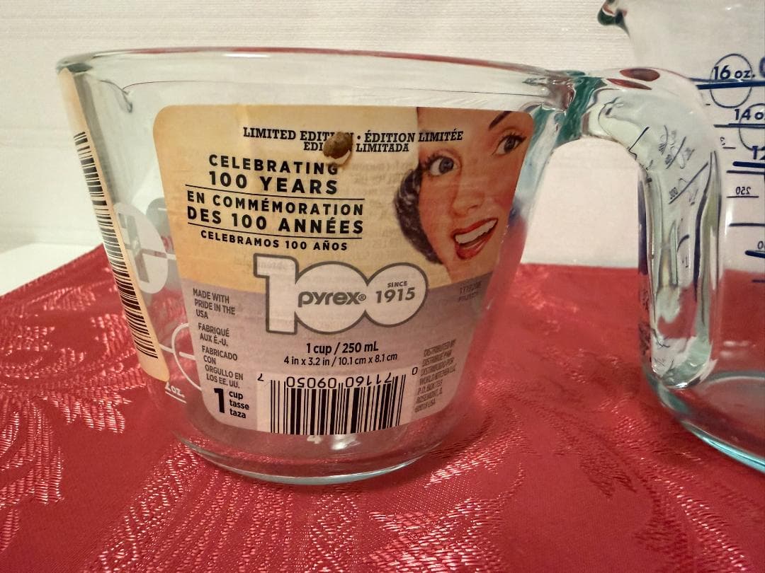 パイレックス　メジャーカップセット　2セット　pyrex 計量カップ 100周年