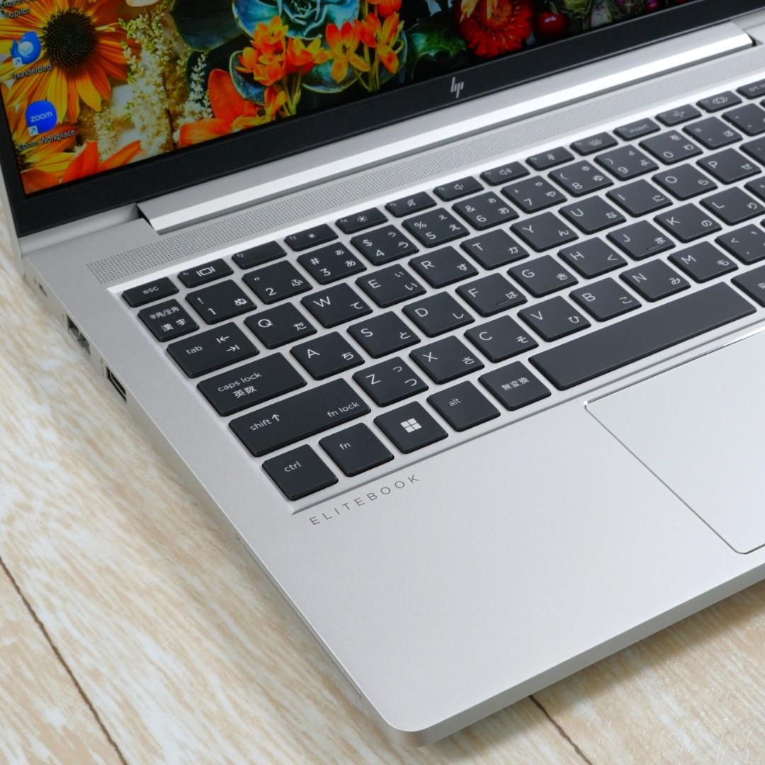 未使用に近い２０２５年製の神速モバイル✨超高速ＳＳＤ＆大容量メモリ✨フルＨＤ液晶