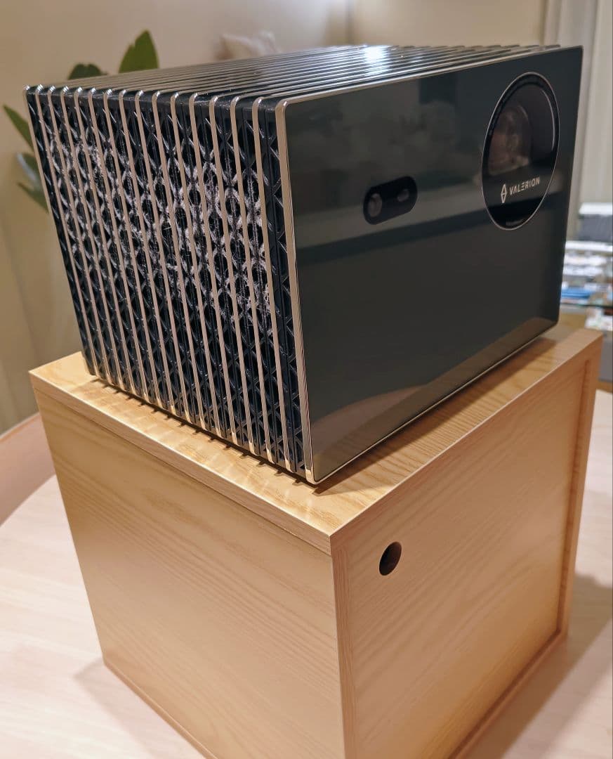 セールValerion VisionMaster Pro2 4K プロジェクター