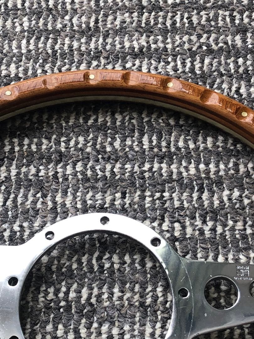 モトリタウッドステアリング330φフラットタイプ