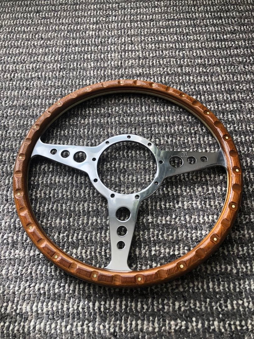 モトリタウッドステアリング330φフラットタイプ